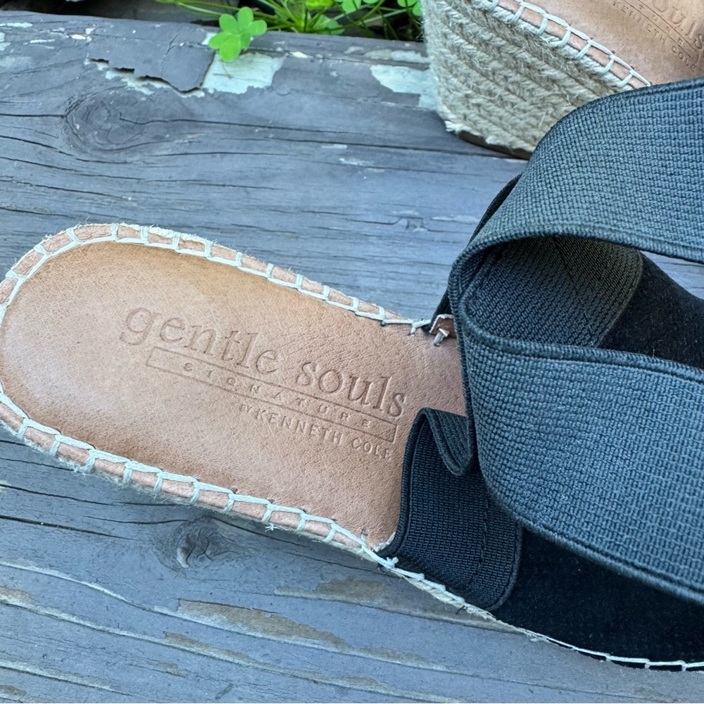 Gentle Souls by Kenneth Cole
Women's Colleen Espadrille Wedge Sandals - Picture 6 of 10